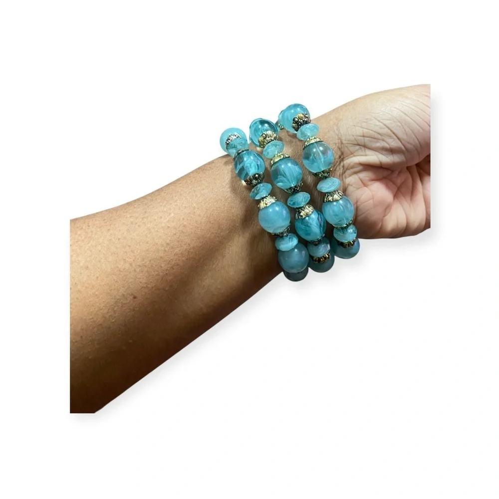 Elegant Turquoise Beaded Stretch Bracelet Set